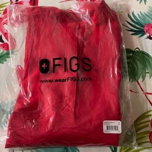 Figs pop red scrub top